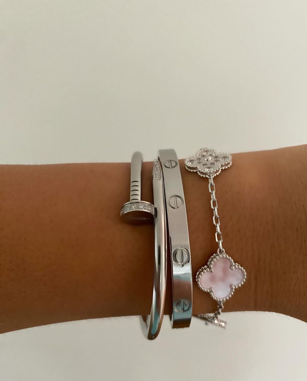 Diamante Pink Cleef Charm Bracelet | Silver