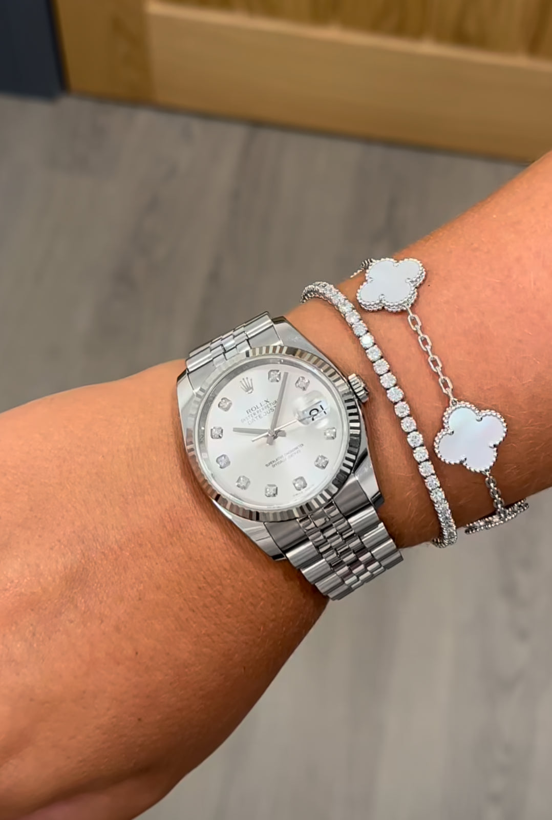 Complete Silver Watch | Womens